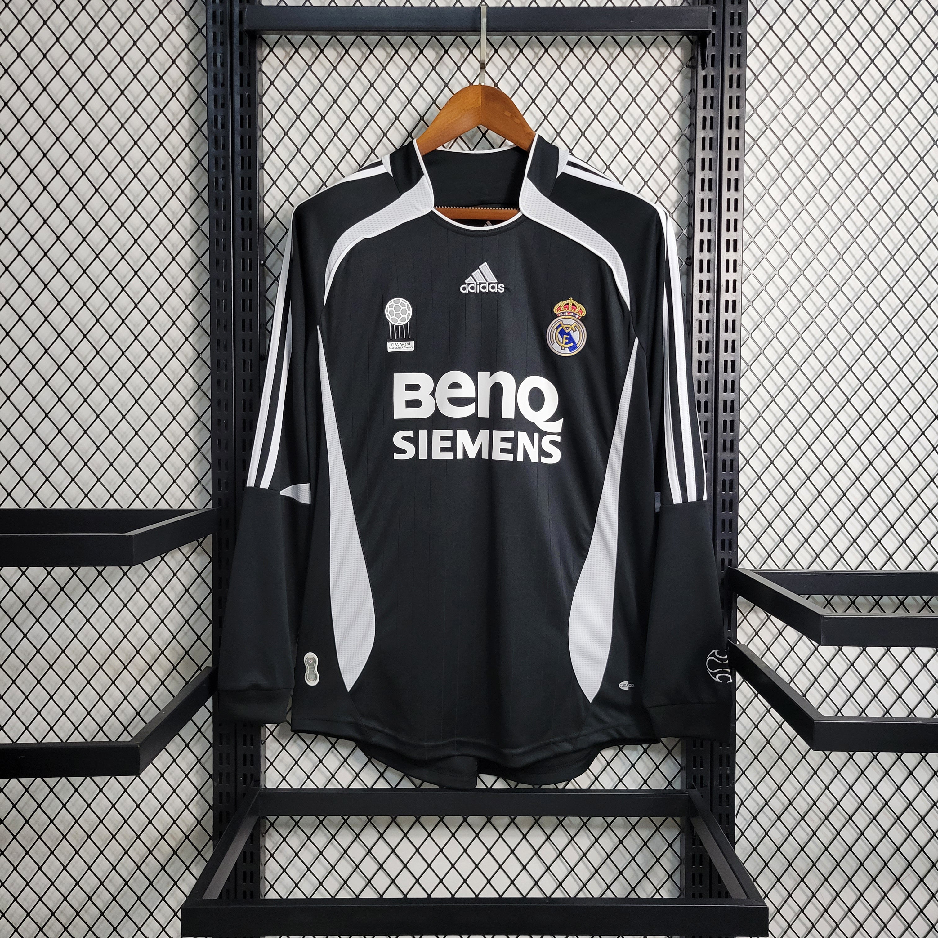 Retro 06-07 Real Madrid Two Guest Long Sleeve Size S-XXL