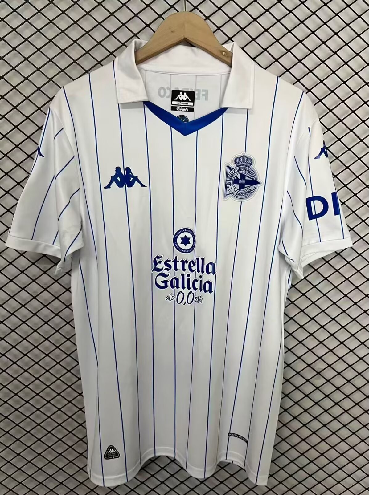 2026 La Coru ñ a Retro White